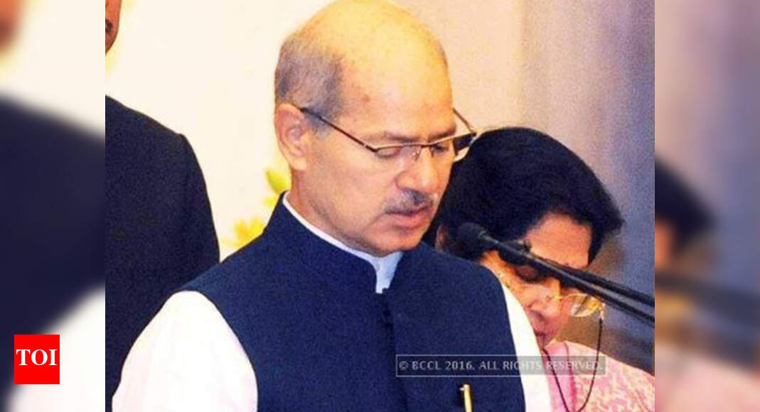Anil Madhav Dave: Family and friends remember Anil Madhav Dave | Indore ...