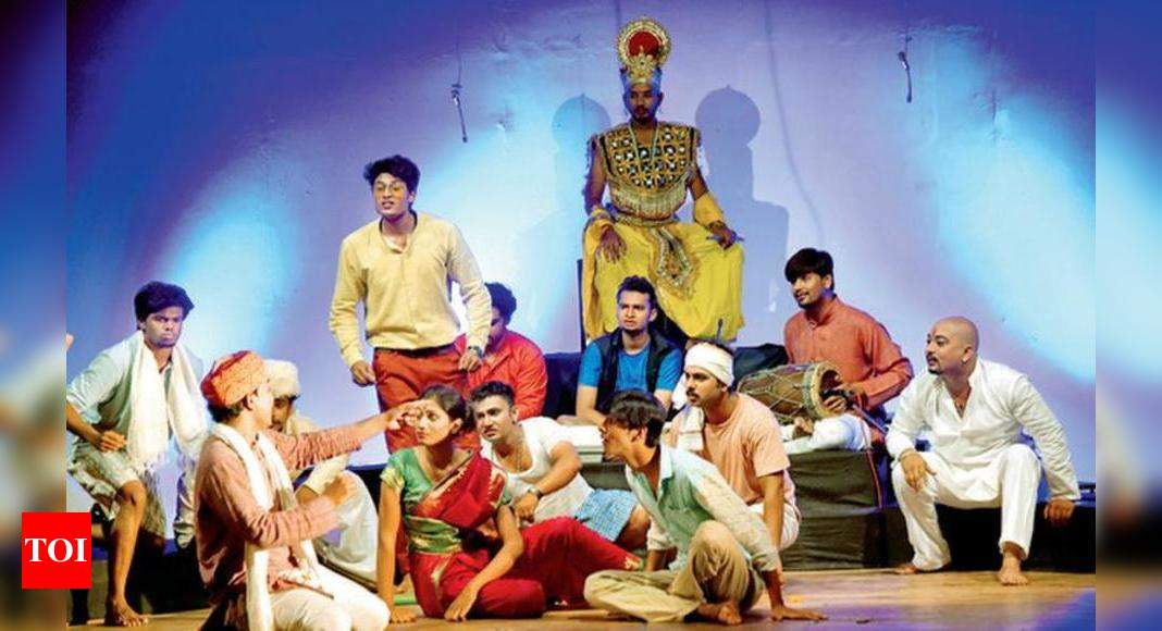 ‘Natak...’ a satire on corruption | Nagpur News - Times of India