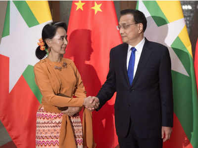 China-Myanmar oil pipeline opens enhancing tie