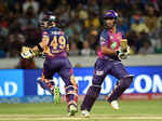 Ajinkiya Rahane and Steve Smith runs between the wicket