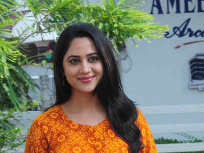 Miya George looks gorgeous at Sherlock Toms movie pooja in Kochi