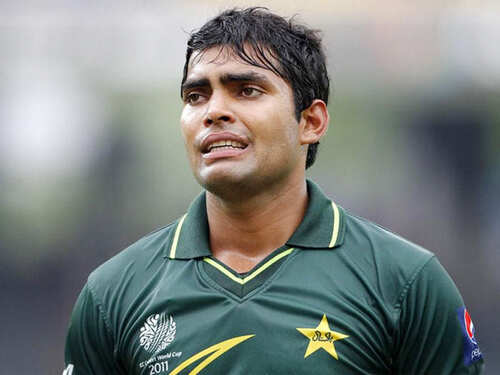 Umar Akmal dropped from Pakistan squad after failing fitness tests