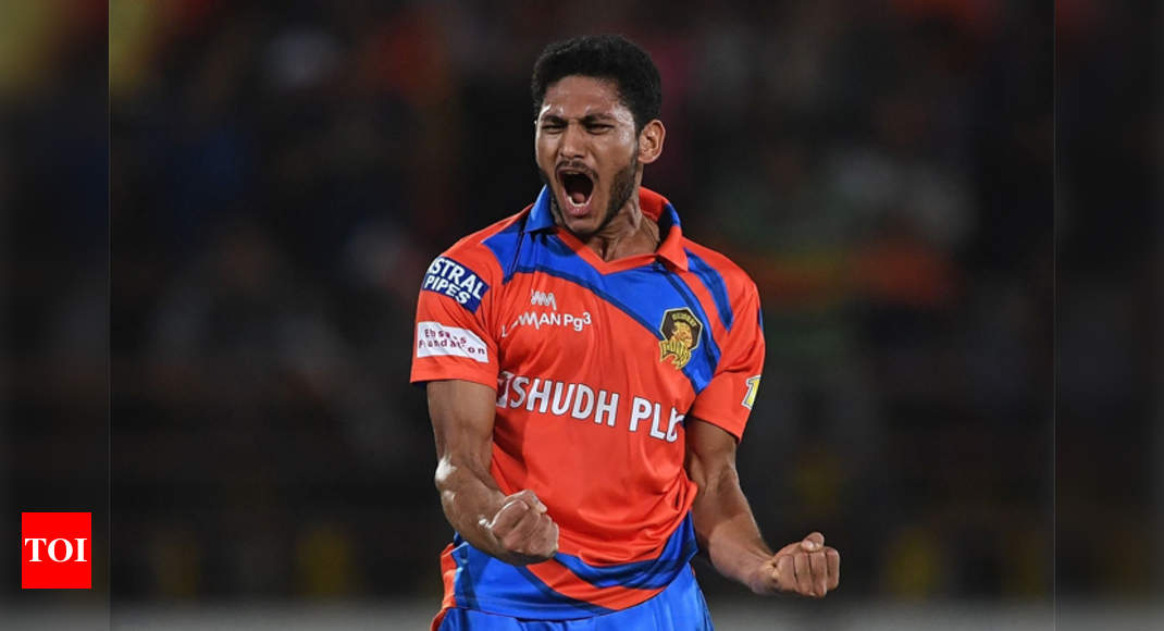 IPL Basil Thampi wants to live up to Sachin Tendulkar s