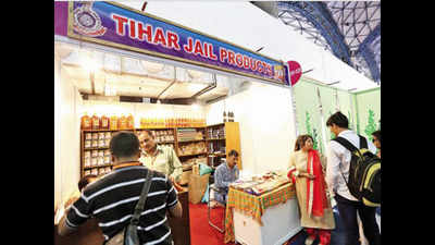 <arttitle><u/>Team from DU to find new avenues of rehab for Tihar inmates</arttitle>