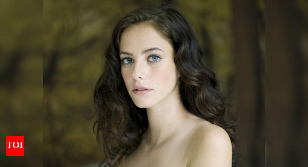 Kaya Scodelario plans schedule around her family English Movie News