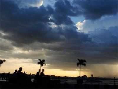 Monsoon may hit Kerala before May 30