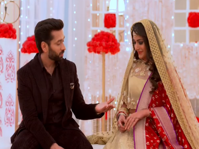 Ishqbaaz written update May 23, 2017: Anika and Shivaay get engaged.