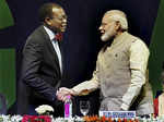 PM Narendra Modi shakes hand