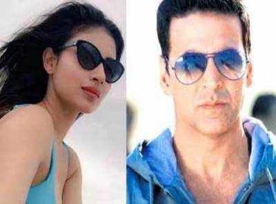 TV actress Mouni Roy to make her Bollywood debut with Akshay Kumar?
