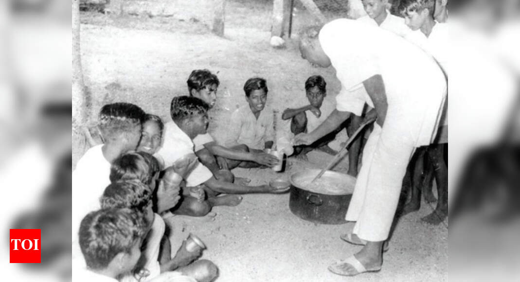 N D Sundaravadivelu: Where hands that feed hold the sceptre | Chennai News  - Times of India