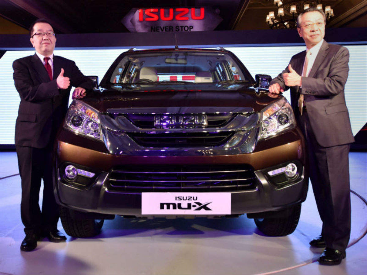 Isuzu Mu X Vs Toyota Fortuner Vs Ford Endeavour Competition Check Times Of India