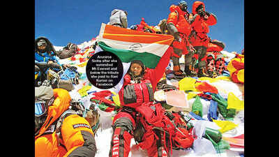 Hum Mt Everest ke saamne kuch bhi nahi: Arunima Sinha | Lucknow ...