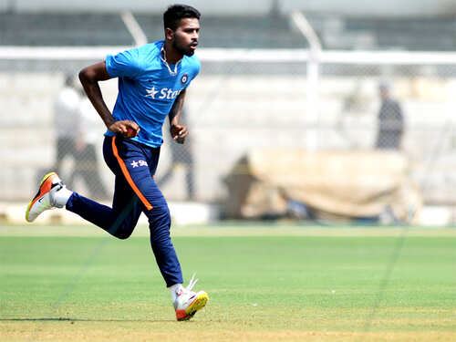 Under-bowled Hardik may not get new ball, feel experts