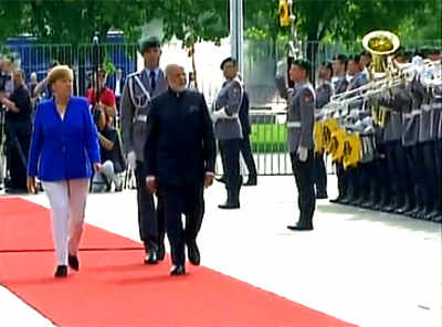Prime Minister Narendra Modi accorded ceremonial welcome in Germany