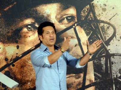 <arttitle><sub/>Makers reveal the truth behind Sachin's fee for ’Sachin: A Billion Dream'</arttitle>