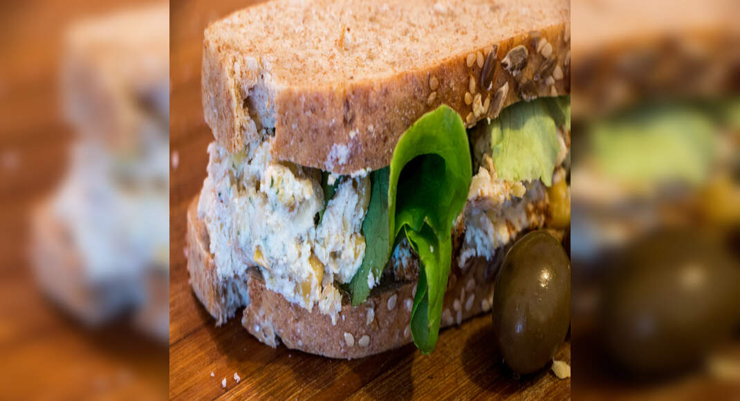 Chickpea Sandwich Recipe: How to Make Chickpea Sandwich Recipe | Homemade Chickpea Sandwich Recipe