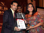 Dheeraj Kumar and Abhishek Bachchan presenting award to Ekta Jain