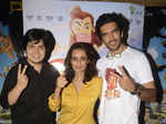 Ashutosh Shah, Ruchi Narain and Tahir Shabbir poses for the camera