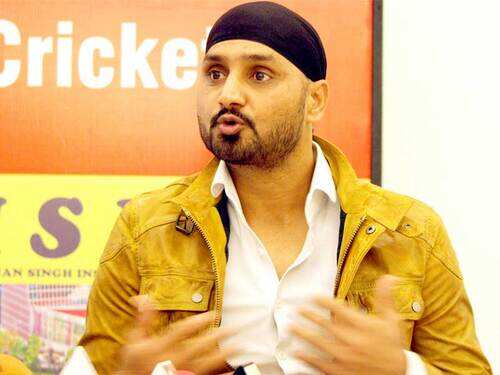 Advantage India but handling pressure will be key: Harbhajan Singh