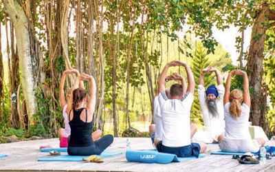 Nihang teaches yoga and life management skills