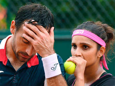 French Open: Sania Mirza storms into mixed doubles quarters