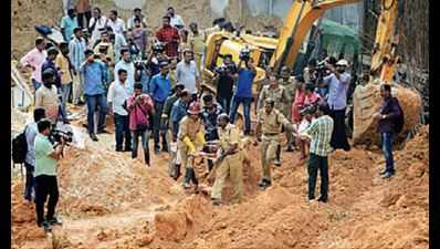 Four workers die as earth caves in at construction site