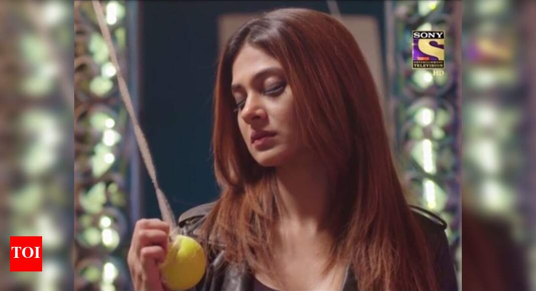 Beyhadh written update, June 5, 2017: Maya hits Samay with a bat with an intention to kill him - Times of India Beyhadh written update, June 5, 2017: Maya hits Samay with a bat with an intention to kill him - Times of India