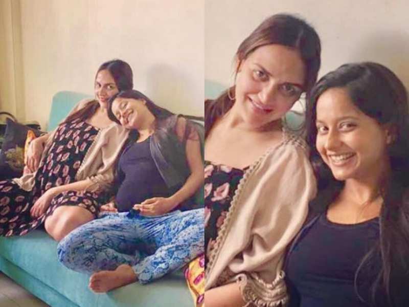 Former Roadies judge Esha Deol flaunts her baby bump, see pic - Times