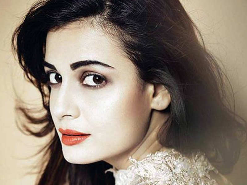 Dia Mirza Hints At Possibility Of Rehnaa Hai Terre Dil Mein Sequel Hindi Movie News Times Of India Rehnaa hai terre dil mein (original title). rehnaa hai terre dil mein sequel