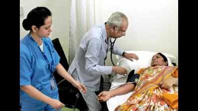 Top doctors at free child, heart check-up camp
