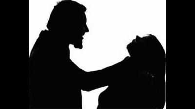 Chennai man slits woman’s neck as she refuses to marry him