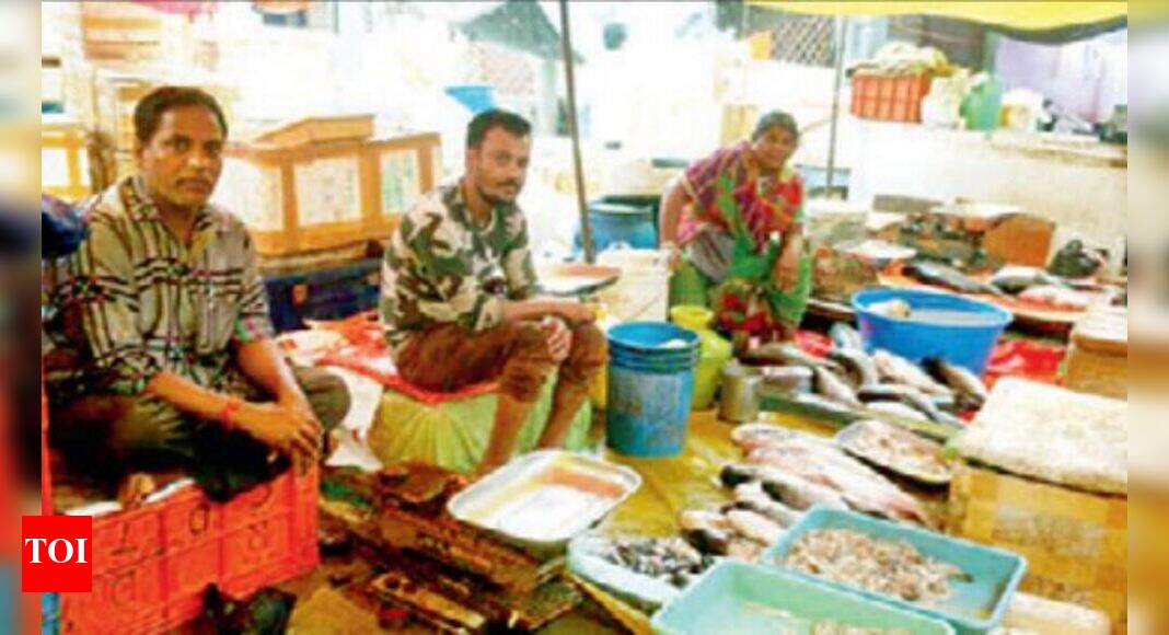 Begum Bazaar fish market in deep waters, filth affecting business