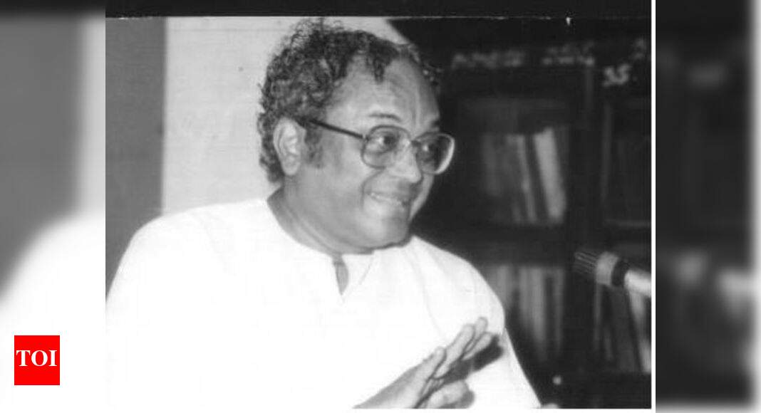 CM KCR announces memorial for C Narayana Reddy | Hyderabad News - Times ...