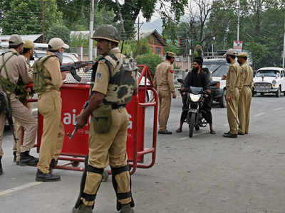 5 terror attacks across Kashmir in a day, over one dozen hurt