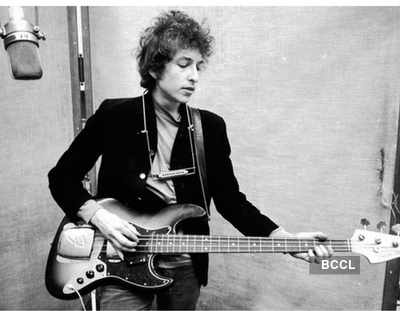 Bob Dylan accused of plagiarizing his Nobel lecture