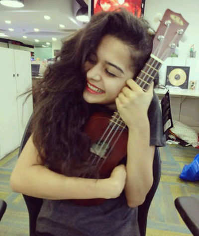 Mithila Palkar is ready to learn guitar