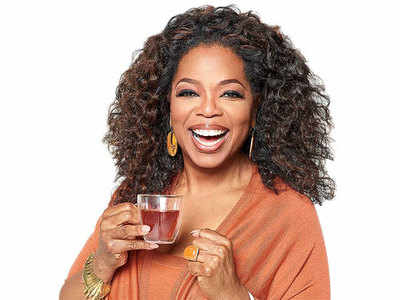 Oprah Winfrey throws a 'Wonder Woman' theme party