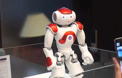 New algorithm to teach robots human etiquettes