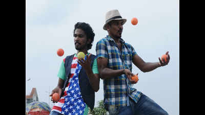 Enticing Chennaiites with their juggling act