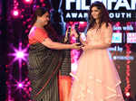 Ritika Singh receives the Best Actor Female award