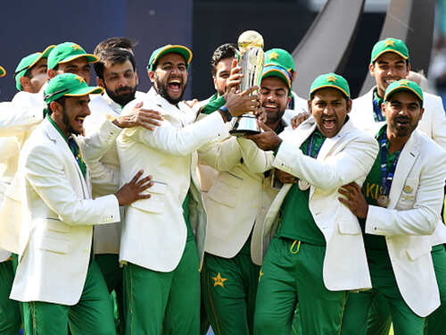 Champions Trophy: Pakistan steamroll abject India to claim title