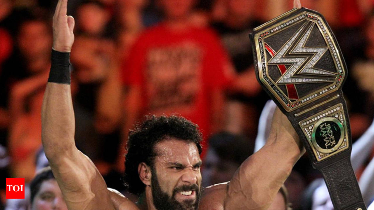 WWE Money in the Bank: Jinder Mahal beats Randy Orton to retain WWE  Championship | WWE News - Times of India