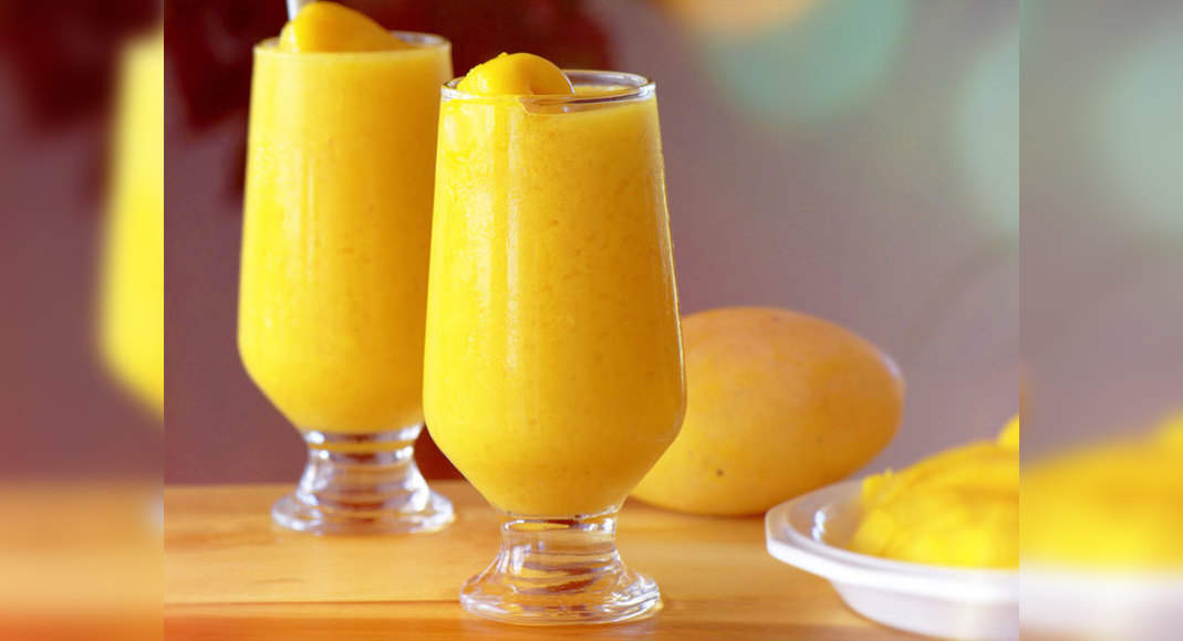 10 refreshing mango drinks