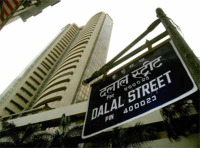 Sensex closes at record high; Nifty breaches 9,650-mark