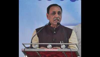 Rupani visits Karnataka to market Modi government’s three years