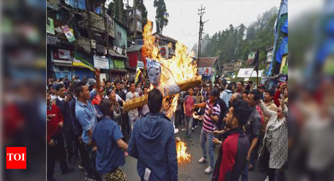 GJM members set ablaze truck along with driver