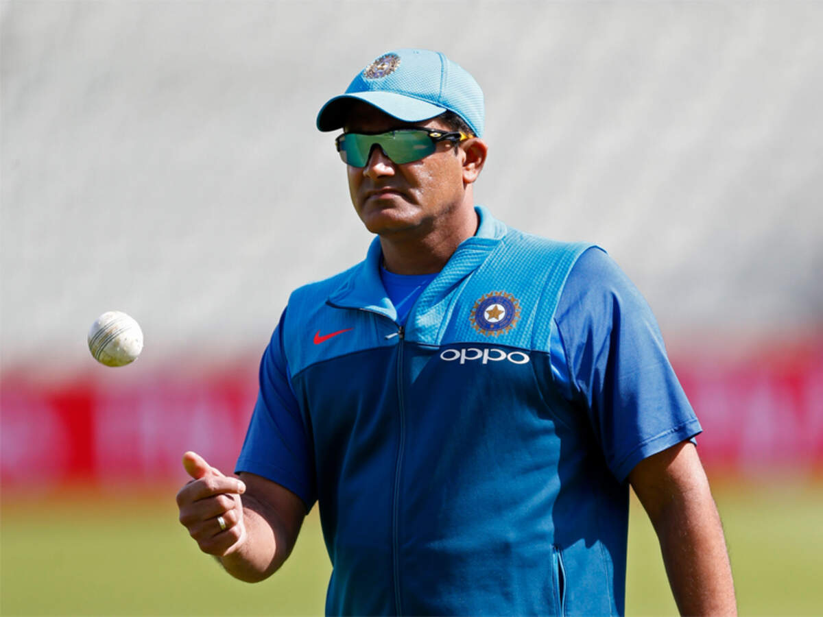 BCCI may approach Anil Kumble, VVS Laxman for head coach's post