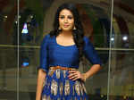 Kavya Shetty gets clicked on her arrival
