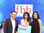 fbb Miss Fashion Icon Aditi Hundia felicitated by Krishna Thingbaijam