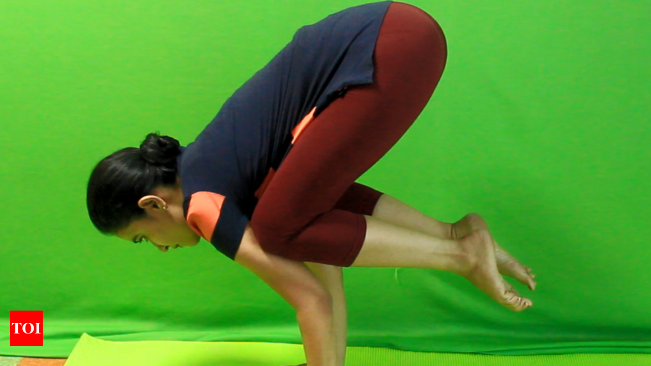 Virabhadrasana in Marathi | Warrior Pose | Yoga Asana | Yoga For Weight  Loss | Pebbles Marathi - YouTube